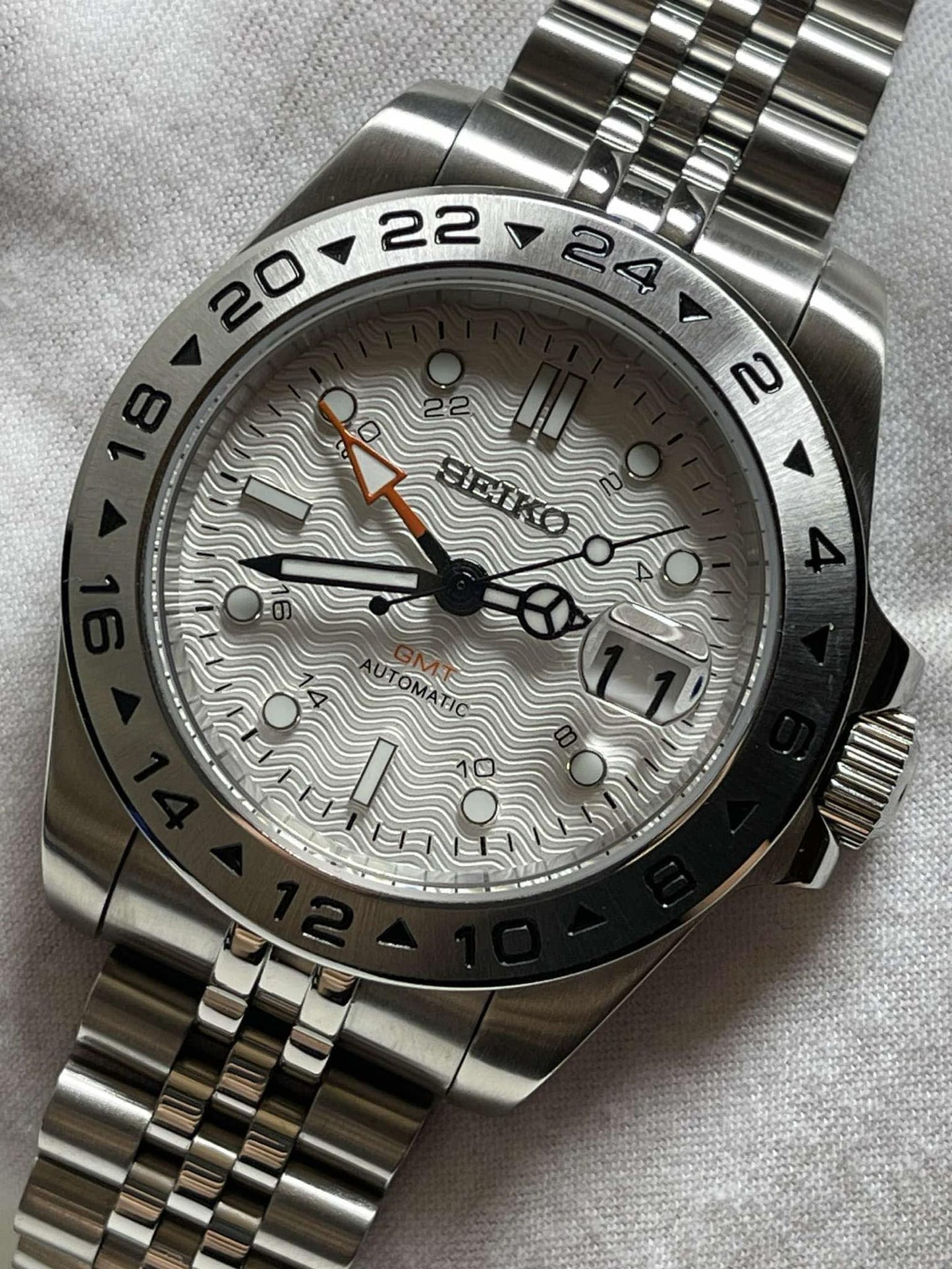 Sea Explorer GMT Mod (Pre Order)