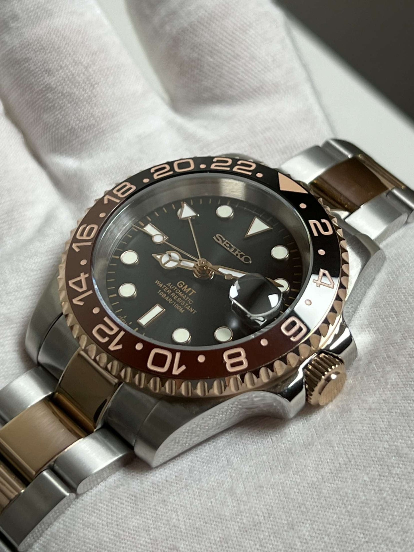 Two Tone "Root Beer" GMT Mod (Pre Order)