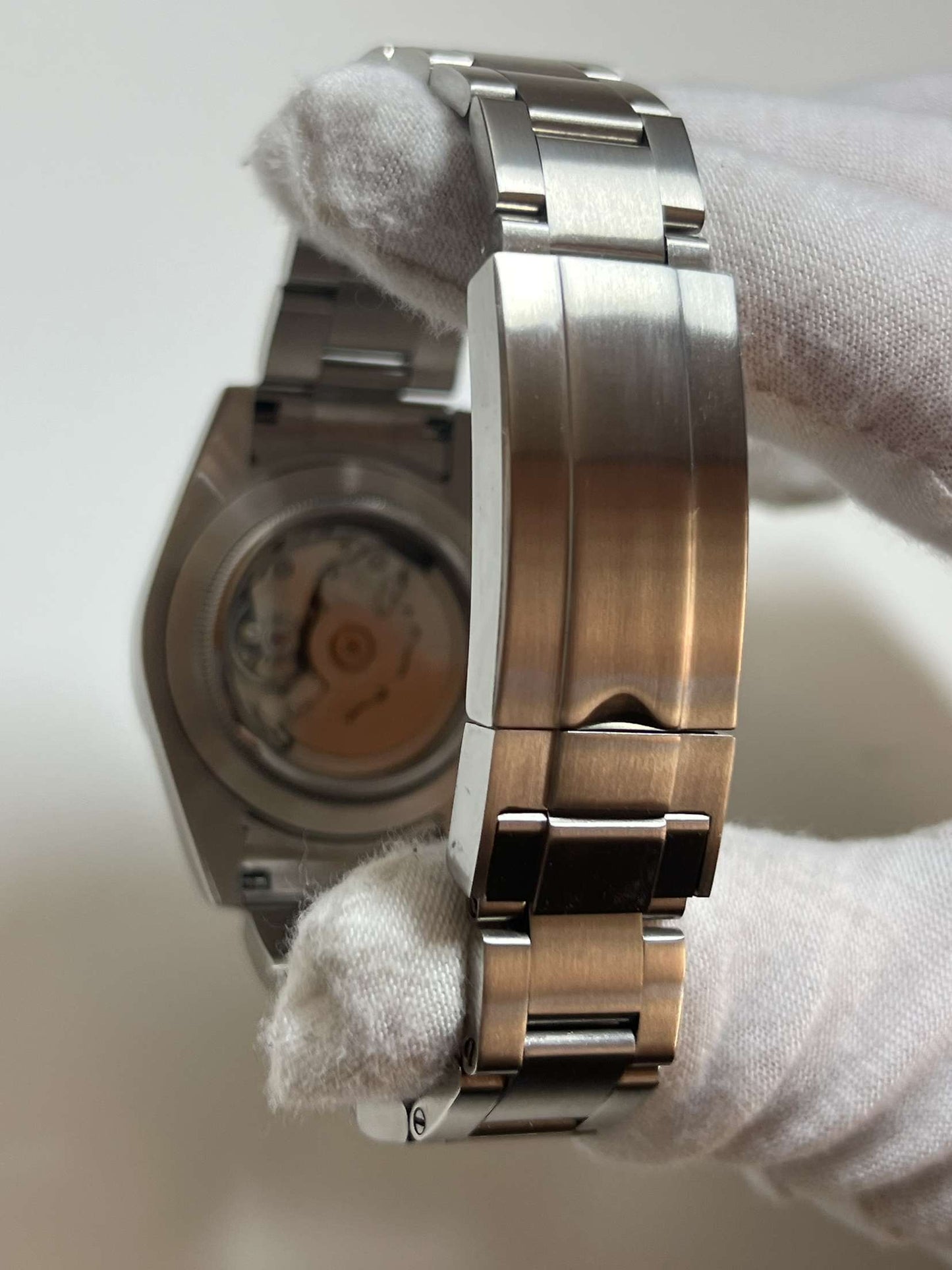 Black "Who Cares I’m Already Late" Mod