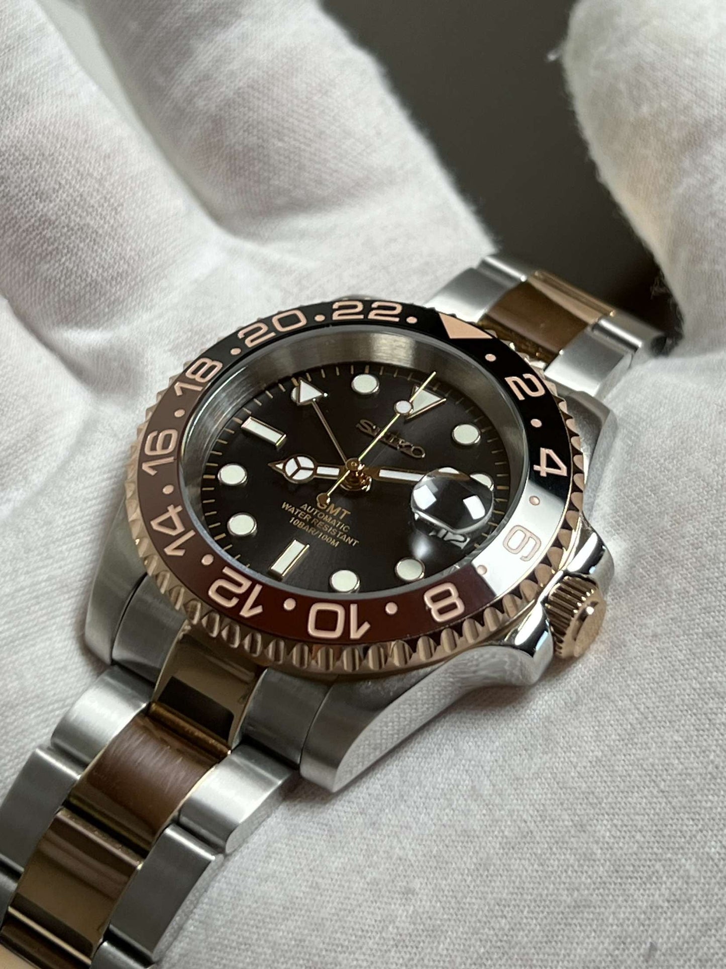 Two Tone "Root Beer" GMT Mod (Pre Order)