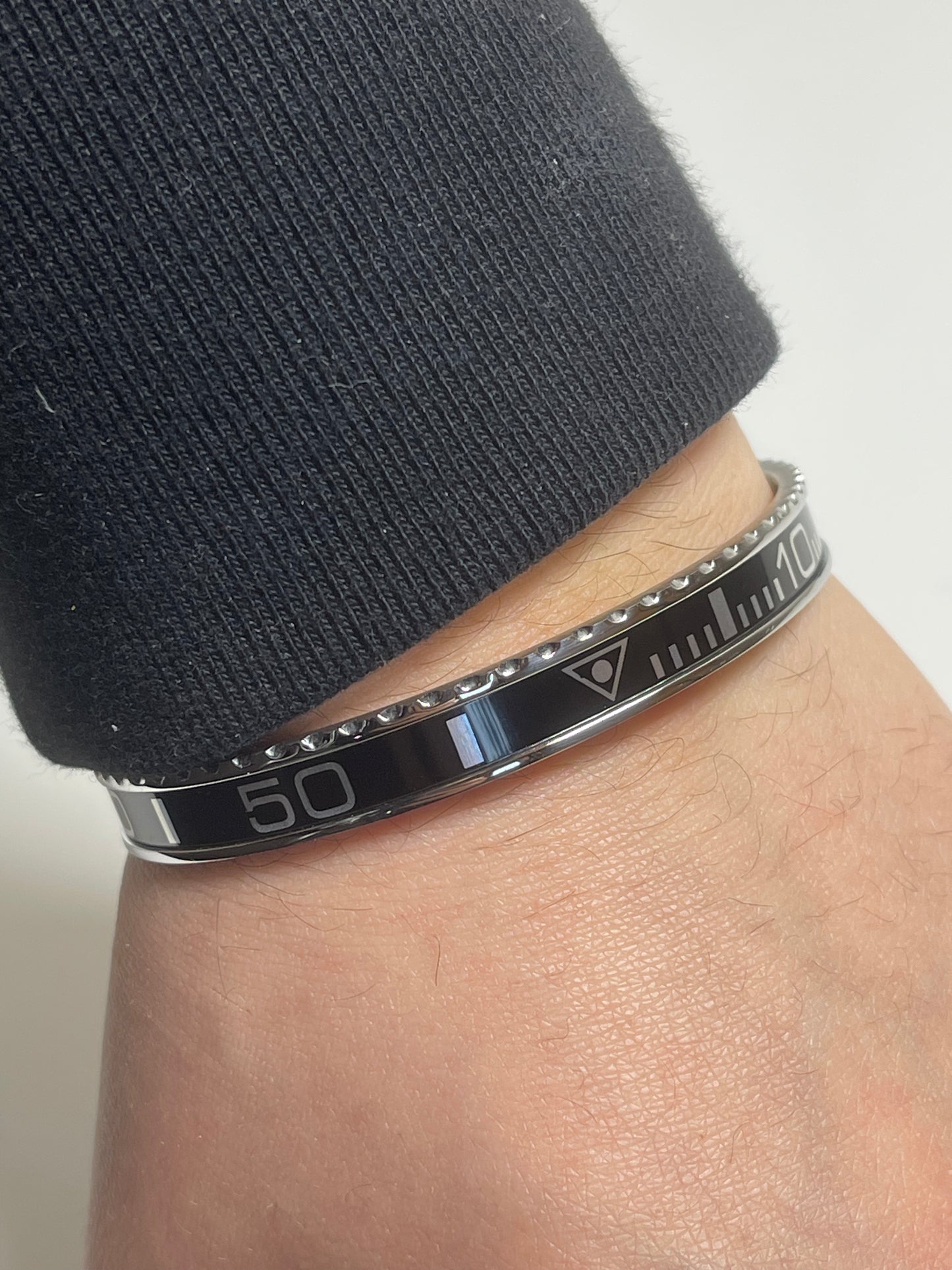 Bezelet – designet av Klokkemods.