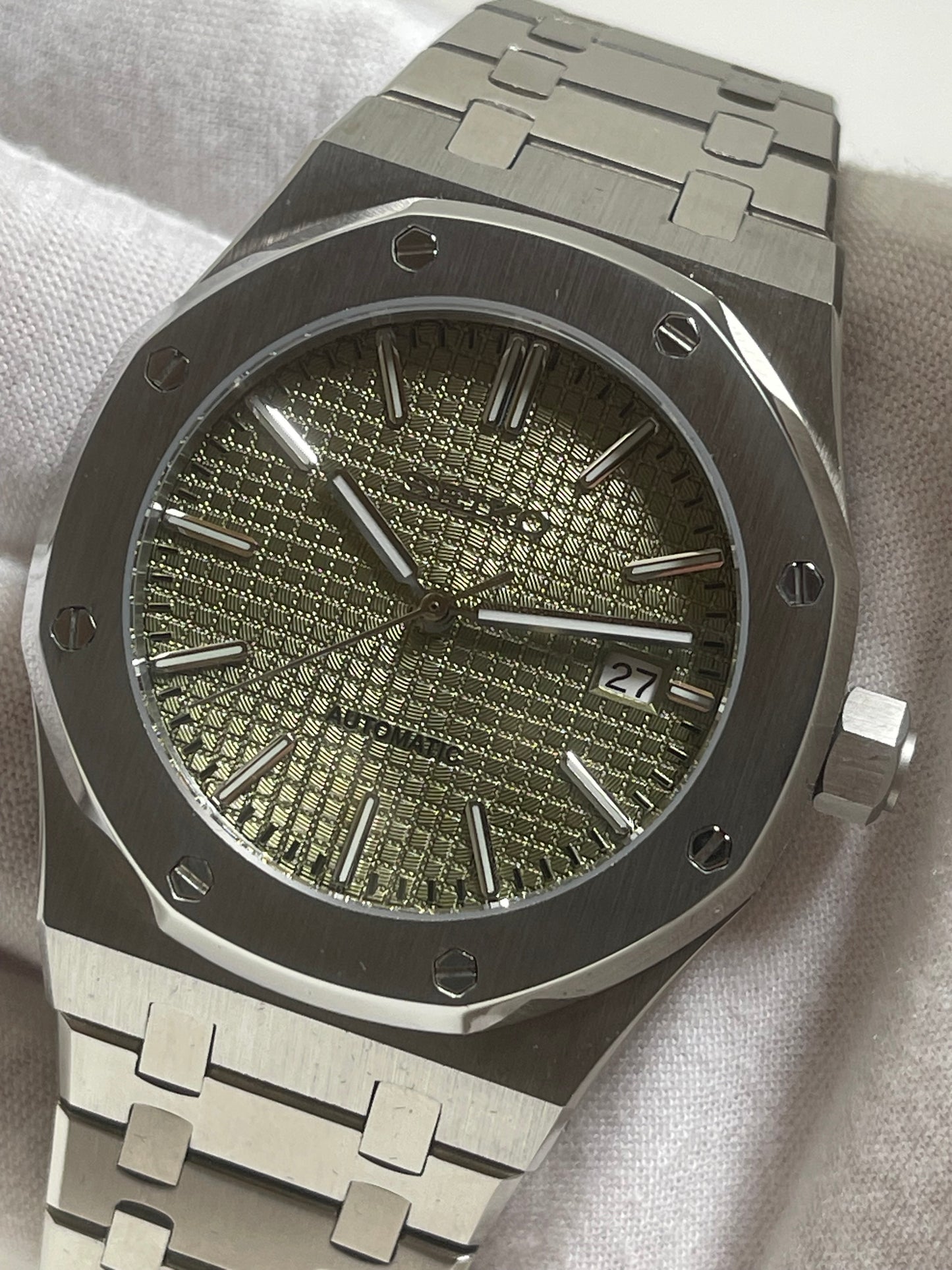 Olive Royal Oak Mod (Pre Order)