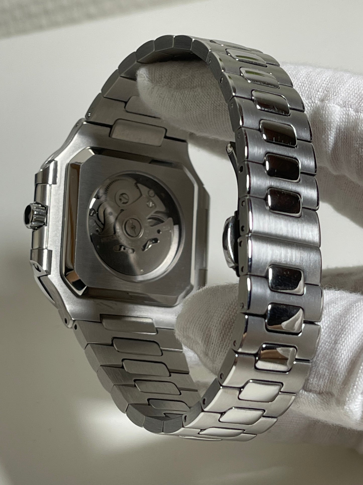 Olive Green Cubitus Mod (Pre Order)