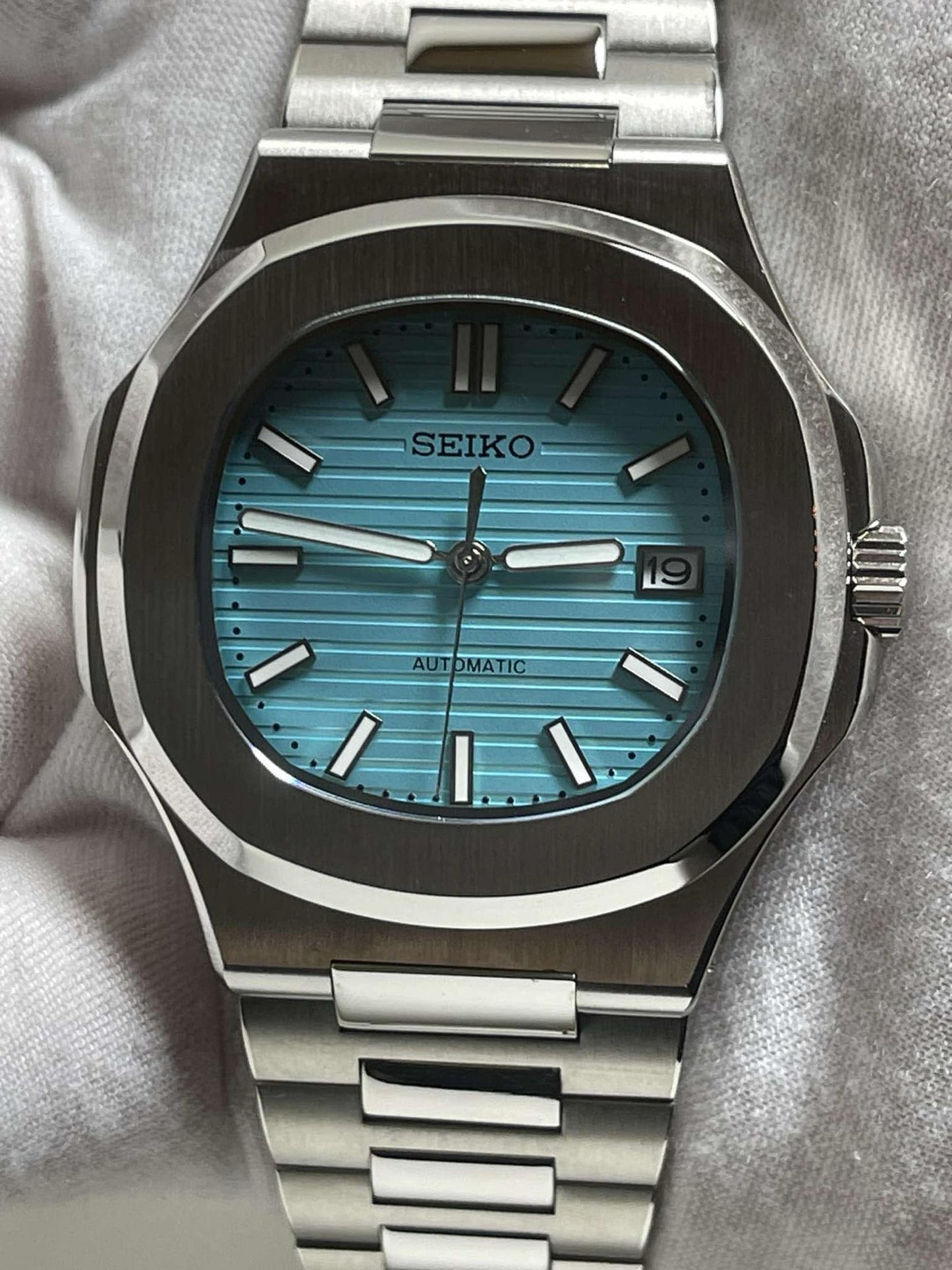 Tiffany Blue Nautilus Mod (Pre Order)