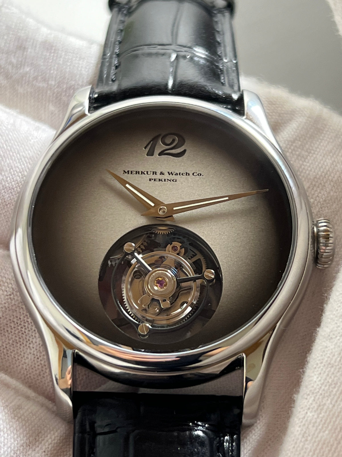 Merkur Gradiant Black Tourbillion 42MM