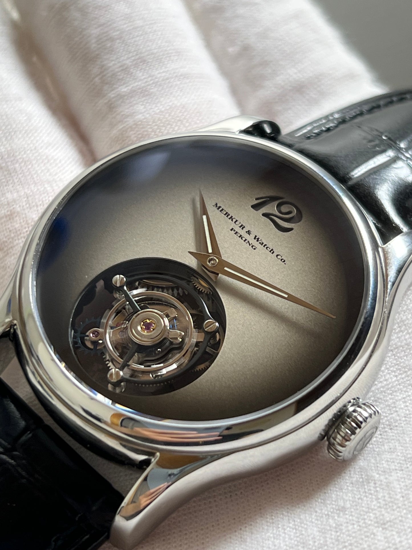 Merkur Gradiant Black Tourbillion 42MM