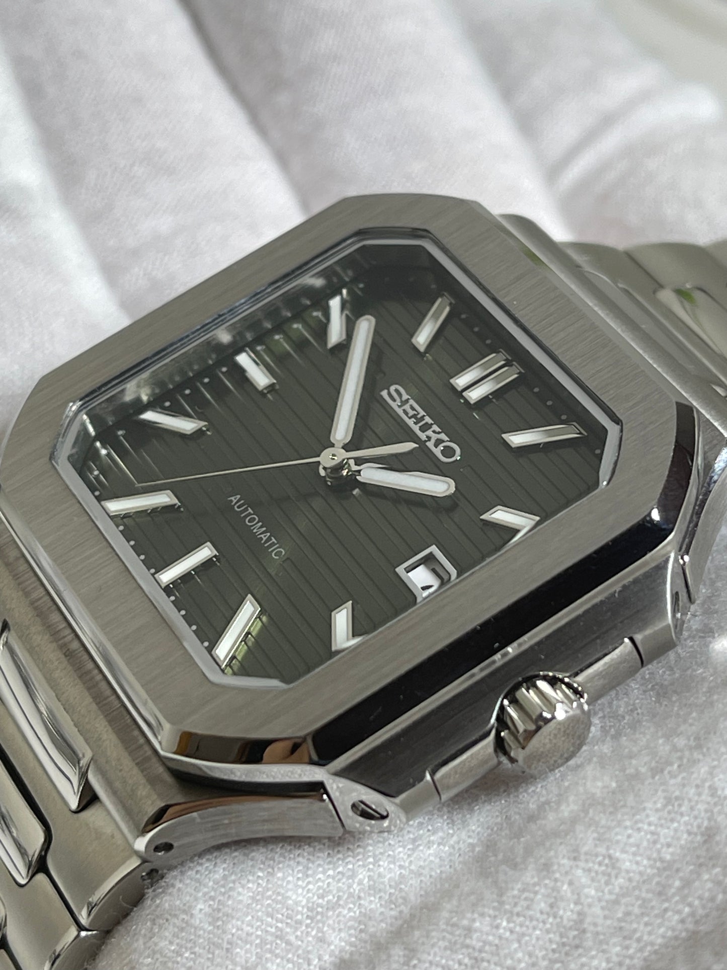 Olive Green Cubitus Mod (Pre Order)