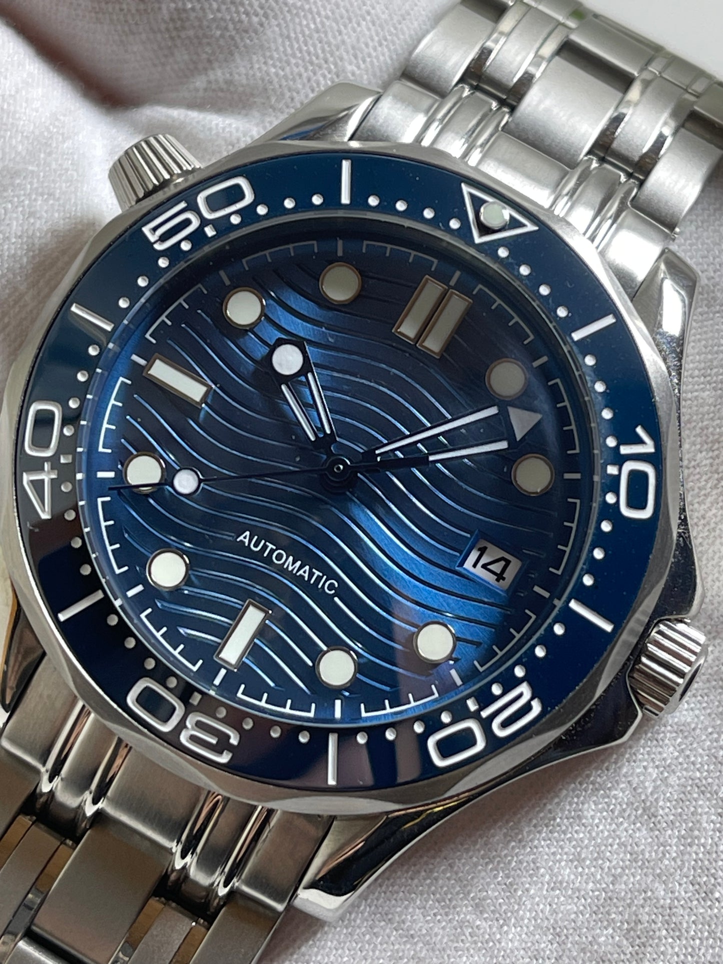 Blue Seamaster "300M" Mod (Pre Order)