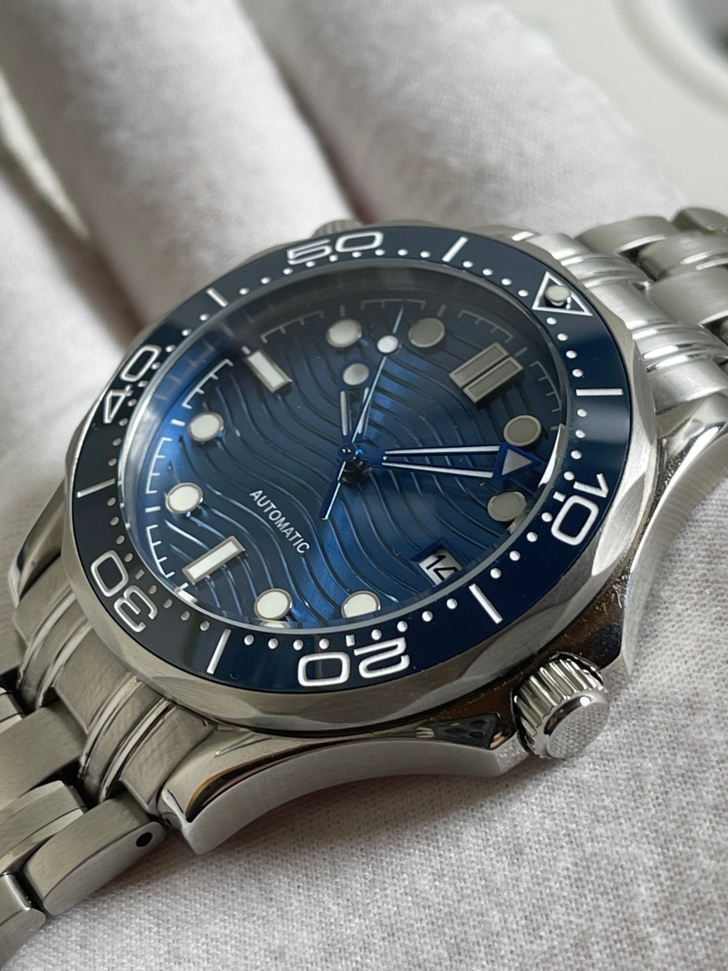 Blue Seamaster "300M" Mod (Pre Order)