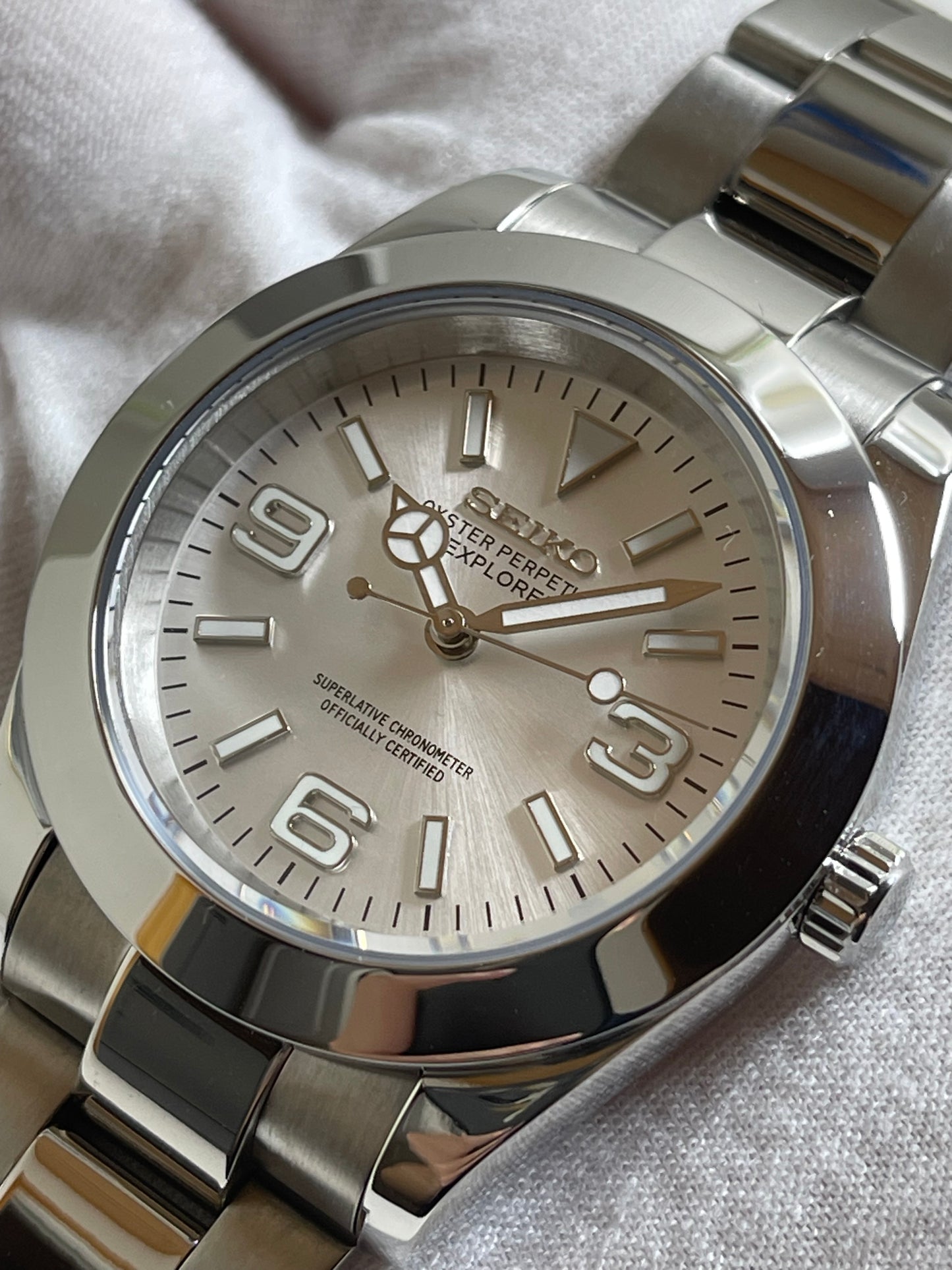 Silver Dial Explorer Mod (Pre Order)