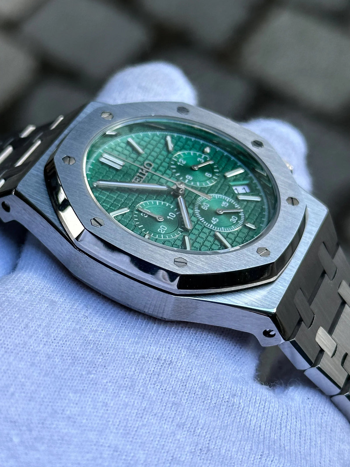 Emerald Green Royal Oak Chronograph Mod (Pre Order)